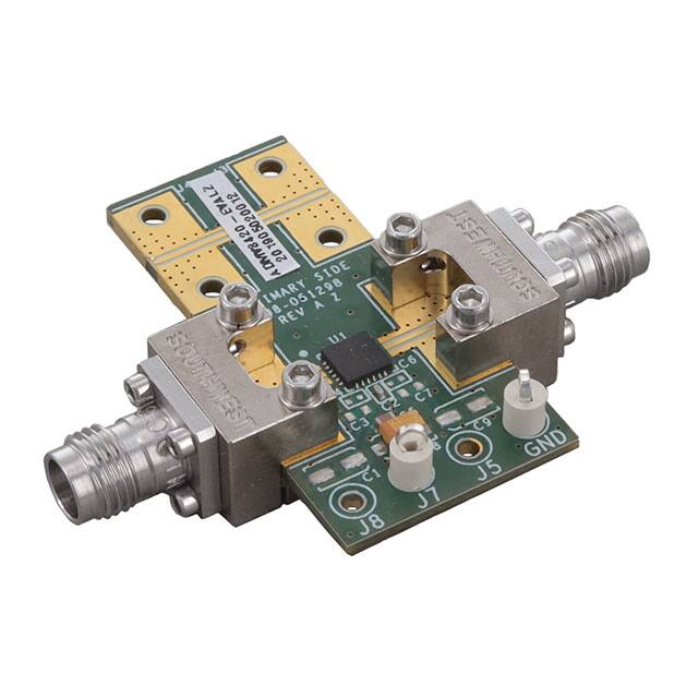 ADMV8420-EVALZ Analog Devices Inc.  Cartes de kits d'évaluation et de développement RF